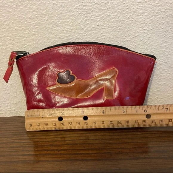 Unbranded All Leather Tapered (7”-5.5”) with Zipper Makeup Bag - Picture 4 of 11